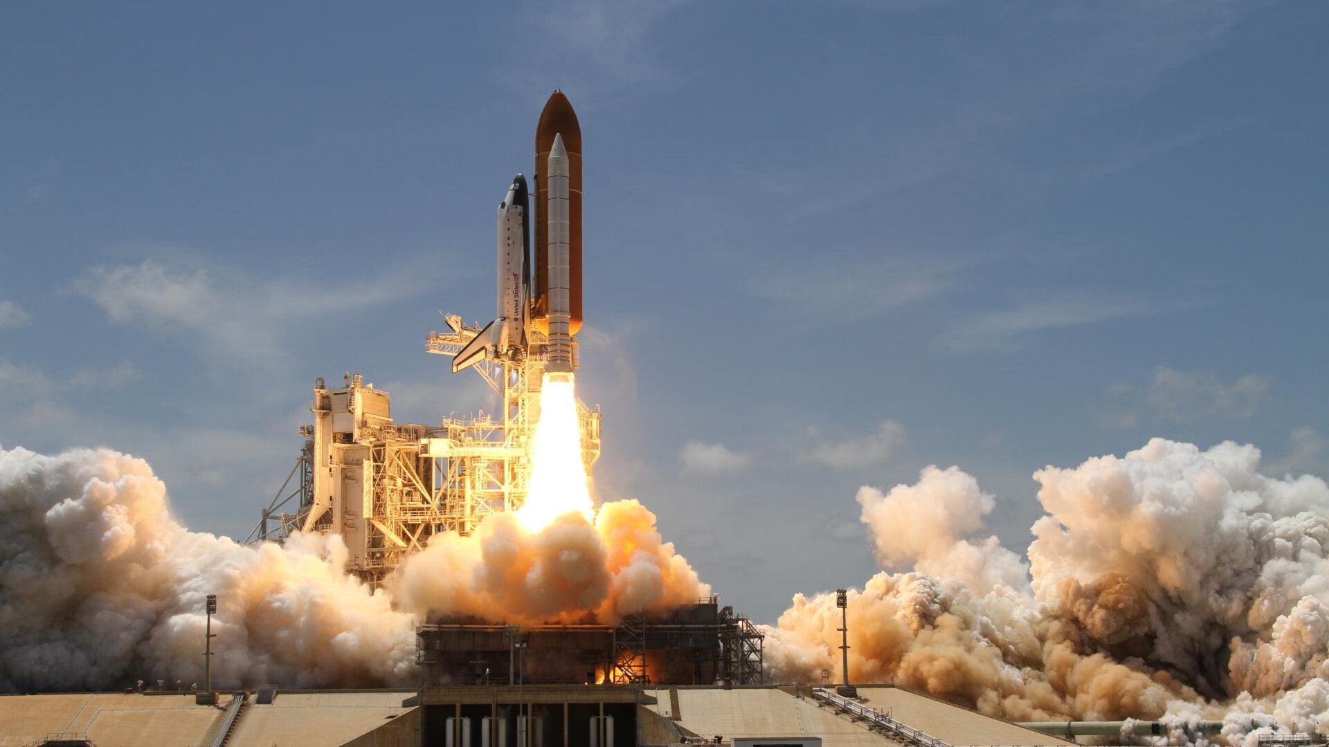 【智能球场】未来比赛场地与科技结合的可能性，智能化足球场