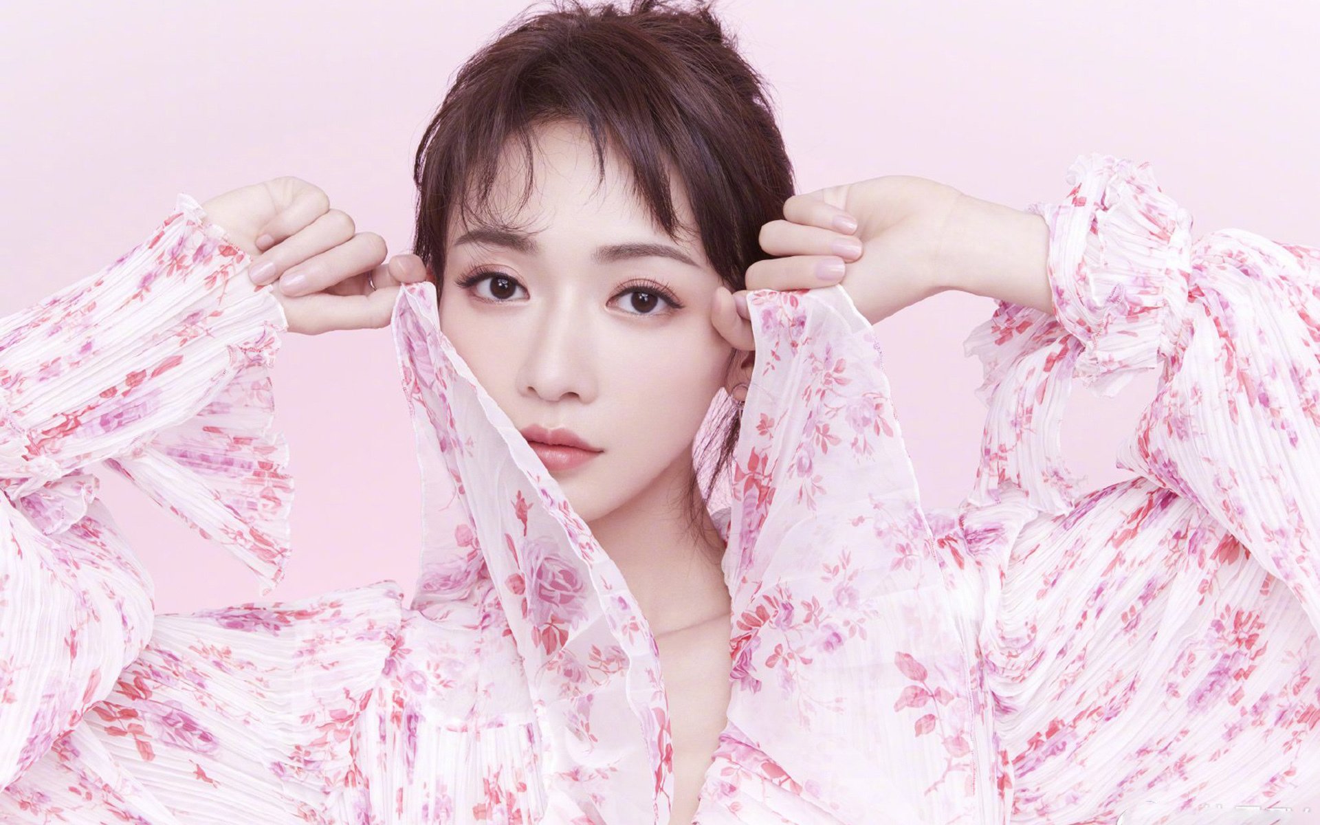 法国女子接力队默契提升明显,法国接机